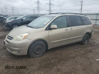 2004 Toyota Sienna XLE with VIN 5TDBA22C24S016650, listed as a Copart auction lot 47303715 with 181,718 mi miles and Salvage Title. Bid and sale history available at carsss.com. Image 1.