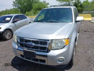 2011 Ford Escape Limited с VIN 1FMCU9E78BKA36193, выставлен на аукционе IAAI как лот 42609040 с пробегом 175 439 миль миль и . История ставок и продаж доступна на DreamBid. Изображение 6.