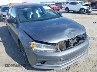2016 Volkswagen Jetta Sport z VIN 3VWD17AJXGM302382, wystawiony jako IAAI lot #41441854 z przebiegiem 131 569 mil mil oraz . Historia ofert i sprzedaży dostępna na DreamBid. Obrazek 6.