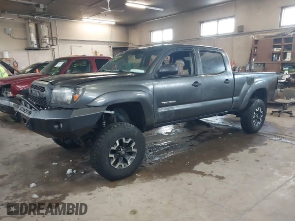 2009 Toyota Tacoma with VIN 5TEMU52N99Z668548, listed as a IAAI auction lot 41507218 with 153,565 mi miles and . Bid and sale history available at DreamBid. Image 2.