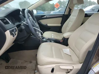 2014 Volkswagen Jetta TDI w/Premium/Nav с VIN 3VWLL7AJ8EM253721, выставлен на аукционе Copart как лот 61551515 с пробегом 155 745 миль миль и Чистый • Clean title. История ставок и продаж доступна на DreamBid. Изображение 7.