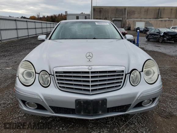 2008 Mercedes-Benz E 320 with VIN WDBUF22X38B236890, listed as a Copart auction lot 78665374 with 197,483 mi miles and Salvage title. Bid and sale history available at DreamBid. Image 5.