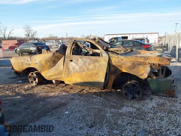 2018 Ram 2500 Tradesman with VIN 3C6MR5AJ0JG101636, listed as a IAAI auction lot 41340455 with Not provided miles and . Bid and sale history available at DreamBid. Image 13.