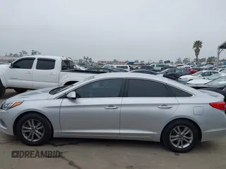 2016 Hyundai Sonata SE with VIN 5NPE24AF4GH376207, listed as a IAAI auction lot 42140797 with 133,138 mi miles and . Bid and sale history available at DreamBid. Image 14.