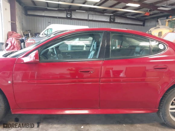 2006 Pontiac Grand Prix GT with VIN 2G2WR554X61308965, listed as a IAAI auction lot 41916161 with 145,808 mi miles. Bid and sale history available at carsss.com. Image 15.