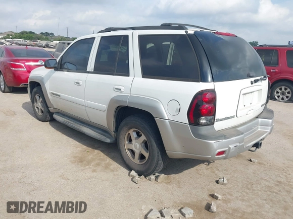 2004 Chevrolet TrailBlazer LS with VIN 1GNDT13S442417473, listed as a IAAI auction lot 42068833 with 284,892 mi miles. Bid and sale history available at carsss.com. Image 3.