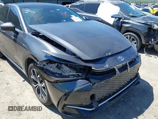 2024 Toyota Crown XLE с VIN JTDAAAAF4R3018149, выставлен на аукционе IAAI как лот 42293604 с пробегом 22 408 миль миль и . История ставок и продаж доступна на DreamBid. Изображение 6.