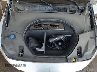 2023 Polestar 2 z VIN YSMEG3KA4PL159352, wystawiony jako Copart lot #75290354 z przebiegiem 29 869 mil mil oraz Czysty tytuł • Clean title. Historia ofert i sprzedaży dostępna na DreamBid. Obrazek 11.