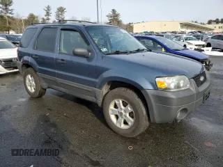 2006 Ford Escape XLT with VIN 1FMYU93166KA28586, listed as a Copart auction lot 43687055 with 185,066 mi miles and Salvage Title. Bid and sale history available at carsss.com. Image 4.