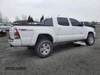 2015 Toyota Tacoma with VIN 3TMLU4EN2FM174431, listed as a Copart auction lot 50756285 with 94,739 mi miles and Salvage title. Bid and sale history available at DreamBid. Image 3.