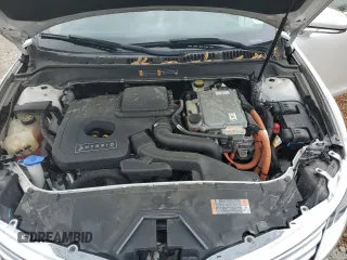 2016 Lincoln MKZ Hybrid с VIN 3LN6L2LU6GR631594, выставлен на аукционе Copart как лот 56802665 с пробегом 130 871 миль миль и Списание • Salvage title. История ставок и продаж доступна на DreamBid. Изображение 11.