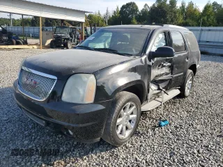 2010 GMC Yukon Denali with VIN 1GKUCEEF7AR201124, listed as a Copart auction lot 75089064 with 196,823 mi miles and Salvage Title. Bid and sale history available at carsss.com. Image 1.