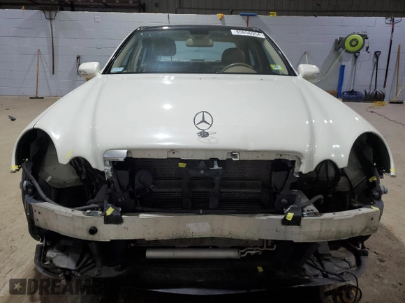 2007 Mercedes-Benz E-Class 3.5L with VIN WDBUF87X27X222427, listed as a Copart auction lot 85656954 with 170,647 mi miles and Salvage Title. Bid and sale history available at carsss.com. Image 5.