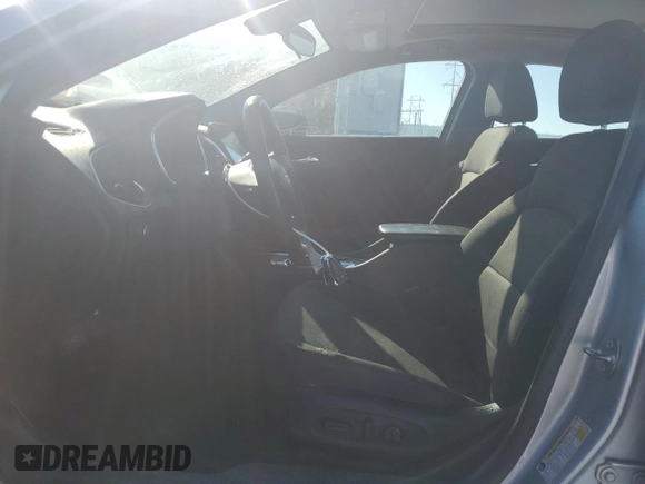 2019 Chevrolet Malibu LT with VIN 1G1ZD5ST4KF104810, listed as a Copart auction lot 45948695 with 107,846 mi miles and Salvage Title. Bid and sale history available at DreamBid. Image 7.