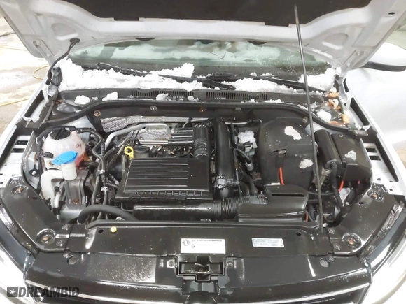 2017 Volkswagen Jetta 1.4T S with VIN 3VW167AJ5HM279535, listed as a IAAI auction lot 41664681 with 98,902 mi miles. Bid and sale history available at carsss.com. Image 10.