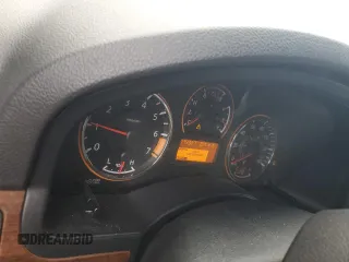 2015 Nissan Armada Platinum z VIN 5N1BA0NF5FN610793, wystawiony jako Copart lot #88765185 z przebiegiem 174 327 mil mil oraz Szkoda całkowita • Salvage title. Historia ofert i sprzedaży dostępna na DreamBid. Obrazek 9.