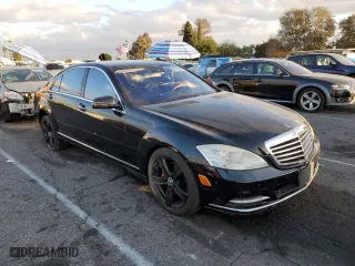 2010 Mercedes-Benz S-Class S 550 with VIN WDDNG7BB3AA311027, listed as a Copart auction lot 84107444 with 117,257 mi miles and Salvage Title. Bid and sale history available at carsss.com. Image 4.
