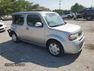 2010 Nissan Cube S z VIN JN8AZ2KR2AT159303, wystawiony jako Copart lot #70977764 z przebiegiem 96 670 mil mil oraz Nie do naprawy • Non repairable. Historia ofert i sprzedaży dostępna na DreamBid. Obrazek 4.