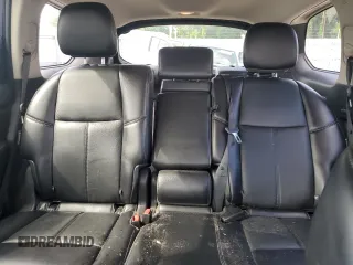 2019 Nissan Pathfinder S z VIN 5N1DR2MN3KC610190, wystawiony jako Copart lot #56862235 z przebiegiem 131 608 mil mil oraz Czysty tytuł • Clean title. Historia ofert i sprzedaży dostępna na DreamBid. Obrazek 10.