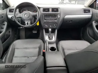 2013 Volkswagen Jetta SE with VIN 3VWDX7AJ8DM303461, listed as a Copart auction lot 47597995 with 164,378 mi miles and Salvage title. Bid and sale history available at DreamBid. Image 8.