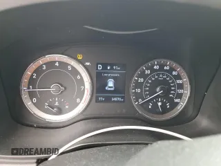 2020 Hyundai Venue SE z VIN KMHRB8A35LU050085, wystawiony jako Copart lot #59108915 z przebiegiem 34 570 mil mil oraz Szkoda całkowita • Salvage title. Historia ofert i sprzedaży dostępna na DreamBid. Obrazek 9.