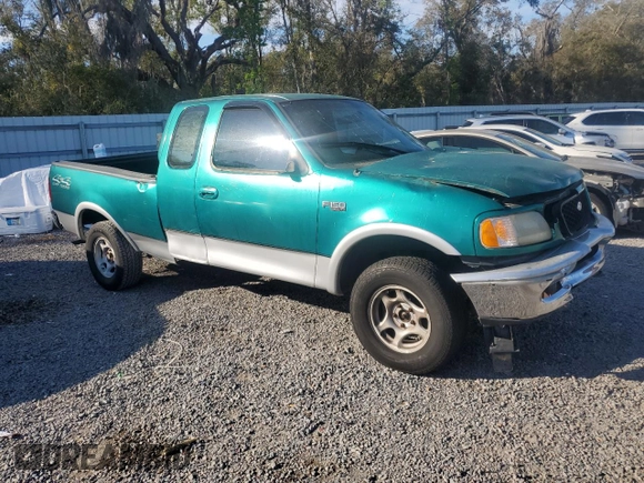 1997 Ford F-150 XL with VIN 1FTDX18W9VNC37219, listed as a Copart auction lot 46190755 with 280,588 mi miles and Salvage Title. Bid and sale history available at carsss.com. Image 4.