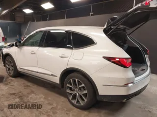 2023 Acura MDX w/Technology Package with VIN 5J8YE1H40PL041191, listed as a IAAI auction lot 41390022 with 6,074 mi miles. Bid and sale history available at carsss.com. Image 3.