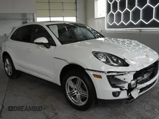2018 Porsche Macan with VIN WP1AA2A52JLB02714, listed as a Copart auction lot 51664275 with 35,790 mi miles and Salvage Title. Bid and sale history available at carsss.com. Image 1.