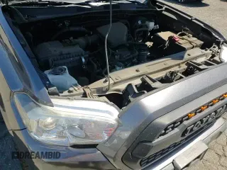 2019 Toyota Tacoma SR with VIN 5TFAX5GN4KX153263, listed as a Copart auction lot 71192155 with 66,288 mi miles and Salvage title. Bid and sale history available at DreamBid. Image 13.