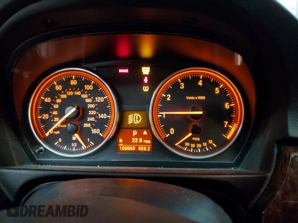 2008 BMW 3 Series 328xi с VIN WBAVC73548KX90400, выставлен на аукционе Copart как лот 60394685 с пробегом 106 040 миль миль и Списание • Salvage title. История ставок и продаж доступна на DreamBid. Изображение 9.