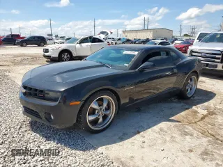 2013 Chevrolet Camaro LT z VIN 2G1FB1E32D9239860, wystawiony jako Copart lot #56149995 z przebiegiem 113 839 mil mil oraz Szkoda całkowita • Salvage title. Historia ofert i sprzedaży dostępna na DreamBid. Obrazek 1.