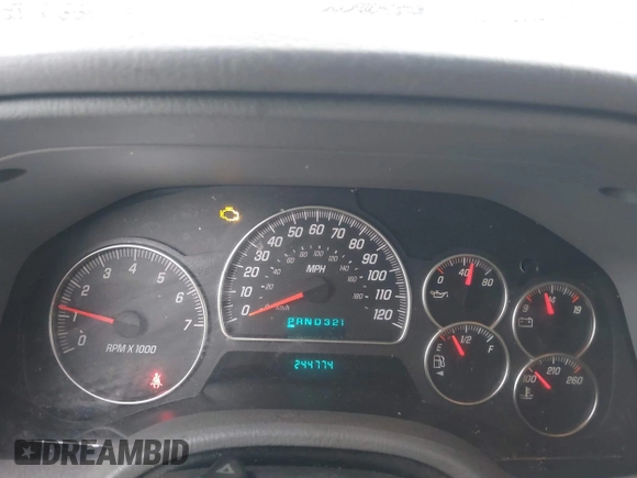 2005 GMC Envoy SLT with VIN 1GKDT13S952190876, listed as a IAAI auction lot 41308686 with 244,774 mi miles. Bid and sale history available at carsss.com. Image 7.