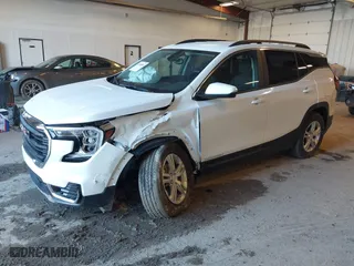 2024 GMC Terrain SLE with VIN 3GKALTEG4RL219079, listed as a IAAI auction lot 41208052 with 9,189 mi miles. Bid and sale history available at carsss.com. Image 17.
