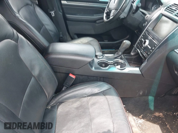2016 Ford Explorer Sport z VIN 1FM5K8GT8GGA23182, wystawiony jako IAAI lot #42479915 z przebiegiem 160 099 mil mil oraz . Historia ofert i sprzedaży dostępna na DreamBid. Obrazek 5.