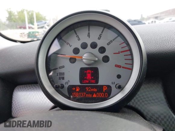 2010 MINI Hardtop S with VIN WMWMF7C50ATW89521, listed as a IAAI auction lot 42486159 with 158,137 mi miles and . Bid and sale history available at DreamBid. Image 7.