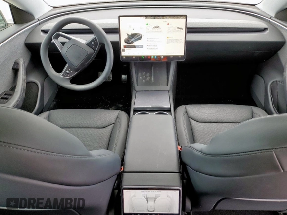 2025 Tesla Model 3 Long Range z VIN 5YJ3E1EA5SF000814, wystawiony jako Copart lot #57821595 z przebiegiem 727 mil mil oraz Szkoda całkowita • Salvage title. Historia ofert i sprzedaży dostępna na DreamBid. Obrazek 8.