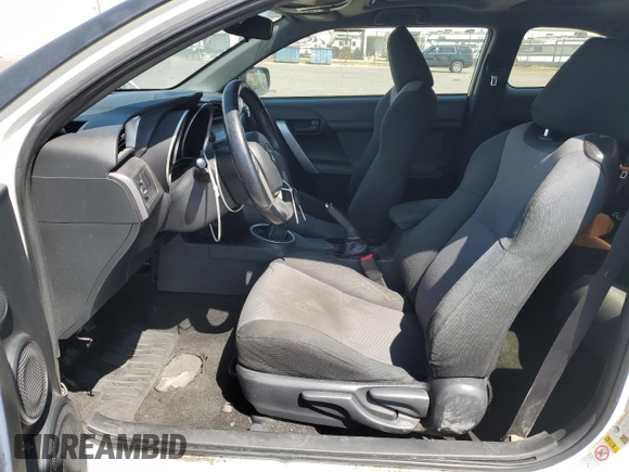 2015 Scion tC with VIN JTKJF5C7XF3092825, listed as a Copart auction lot 54870395 with 130,963 mi miles and Clean Title. Bid and sale history available at carsss.com. Image 7.