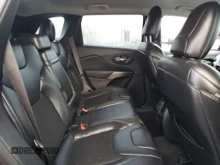 2019 Jeep Cherokee Latitude Plus with VIN 1C4PJMLB3KD306461, listed as a Copart auction lot 86721844 with 58,252 mi miles and Salvage Title. Bid and sale history available at carsss.com. Image 11.