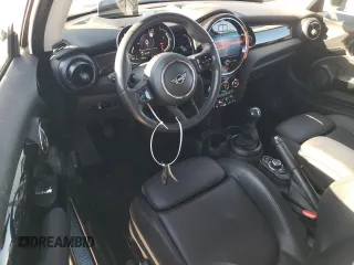 2022 MINI Hardtop Cooper S with VIN WMW53DH03N2R73889, listed as a Copart auction lot 88246445 with 18,111 mi miles and Salvage Title. Bid and sale history available at DreamBid. Image 8.
