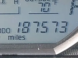 2015 Toyota RAV4 XLE with VIN 2T3WFREV9FW161453, listed as a IAAI auction lot 41645228 with 187,573 mi miles. Bid and sale history available at carsss.com. Image 15.