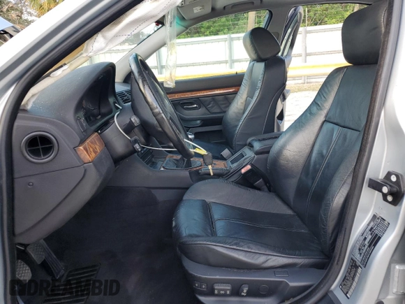 1998 BMW 5 Series 540i with VIN WBADE5327WBV93735, listed as a Copart auction lot 85789824 with 377,552 mi miles and Salvage Title. Bid and sale history available at DreamBid. Image 7.