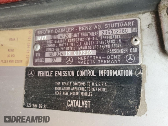 1977 Mercedes-Benz SLC с VIN 10702412017236, выставлен на аукционе Copart как лот 62397525 с пробегом 231 870 миль миль и Чистый • Clean title. История ставок и продаж доступна на DreamBid. Изображение 12.