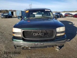 2001 GMC Yukon SLT with VIN 1GKEK13T31R208399, listed as a Copart auction lot 86766334 with 0 mi miles and Salvage Title. Bid and sale history available at carsss.com. Image 5.