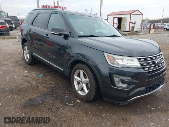 2017 Ford Explorer XLT with VIN 1FM5K7D81HGA68203, listed as a IAAI auction lot 41908625 with 98,996 mi miles and . Bid and sale history available at carsss.com. Image 1.