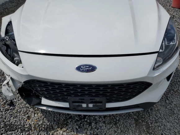 2022 Ford Escape S with VIN 1FMCU9F61NUA85556, listed as a Copart auction lot 61167965 with 35,365 mi miles and Salvage title. Bid and sale history available at DreamBid. Image 12.