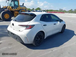 2022 Toyota Corolla Hatchback SE with VIN JTND4MBE2N3162929, listed as a IAAI auction lot 41538314 with 55,843 mi miles. Bid and sale history available at carsss.com. Image 4.