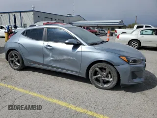 2019 Hyundai Veloster 2.0 with VIN KMHTG6AF7KU019781, listed as a Copart auction lot 51629135 with 70,072 mi miles and Salvage Title. Bid and sale history available at carsss.com. Image 4.