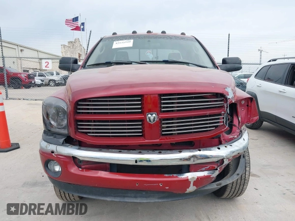 2007 Dodge 1500 SLT with VIN 1D7HU18P97S181800, listed as a IAAI auction lot 42135549 with 170,661 mi miles. Bid and sale history available at carsss.com. Image 12.