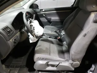 2008 Volkswagen Rabbit S с VIN WVWBA71KX8W260669, выставлен на аукционе Copart как лот 44833835 с пробегом 135 189 миль миль и Списание • Salvage title. История ставок и продаж доступна на DreamBid. Изображение 7.