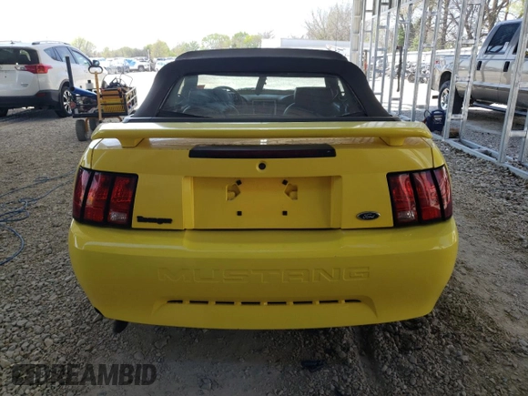 2003 Ford Mustang Deluxe z VIN 1FAFP44483F400695, wystawiony jako Copart lot #53449245 z przebiegiem 163 368 mil mil oraz Szkoda całkowita • Salvage title. Historia ofert i sprzedaży dostępna na DreamBid. Obrazek 6.